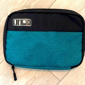 #Travel Cable Organizer🏖